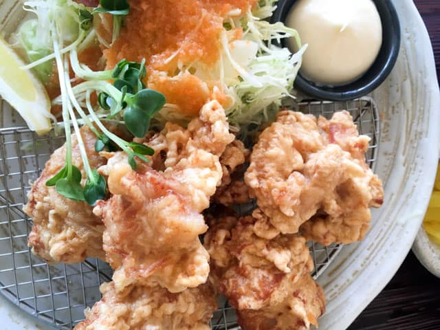 熊谷・加賀家食堂のから揚げ