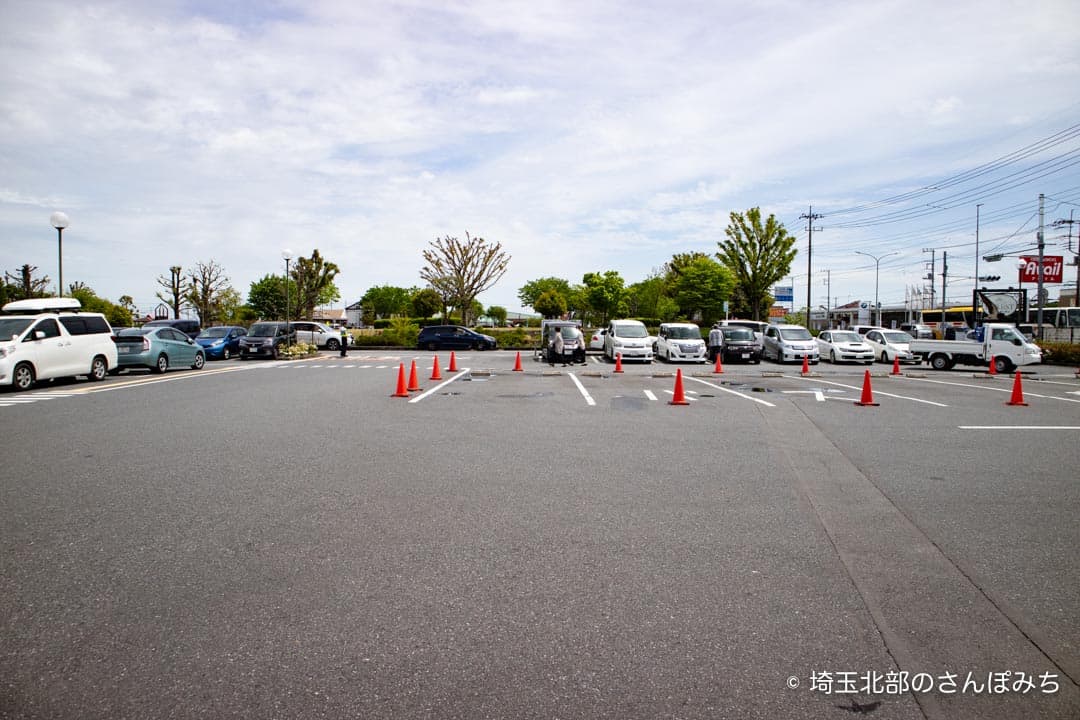 花園蕎麦駐車場