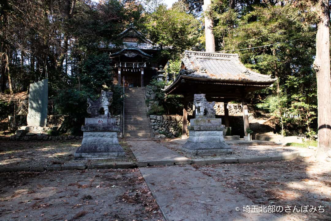 嵐山町・鎌形八幡神社の参道