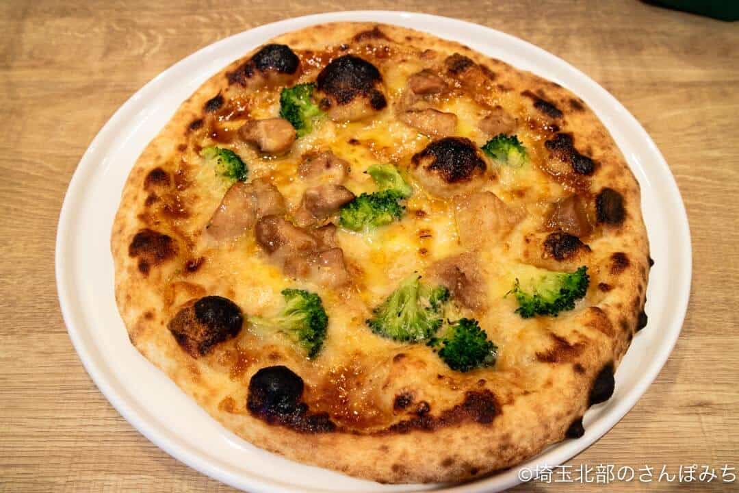 深谷・道の駅おかべNOLAの照り焼きピザ