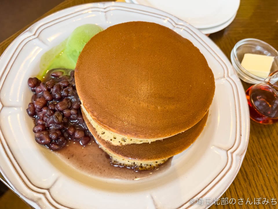 珈琲館熊谷店ホットケーキ北海道小豆&抹茶アイス