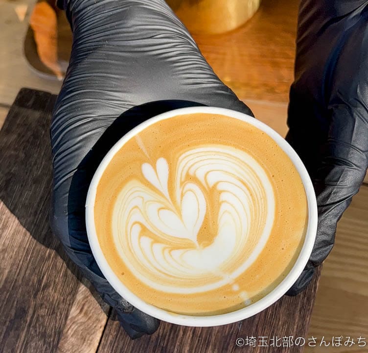 深谷・コーヒーと日常2022幹栄カフェラテ57℃のカフェオレ