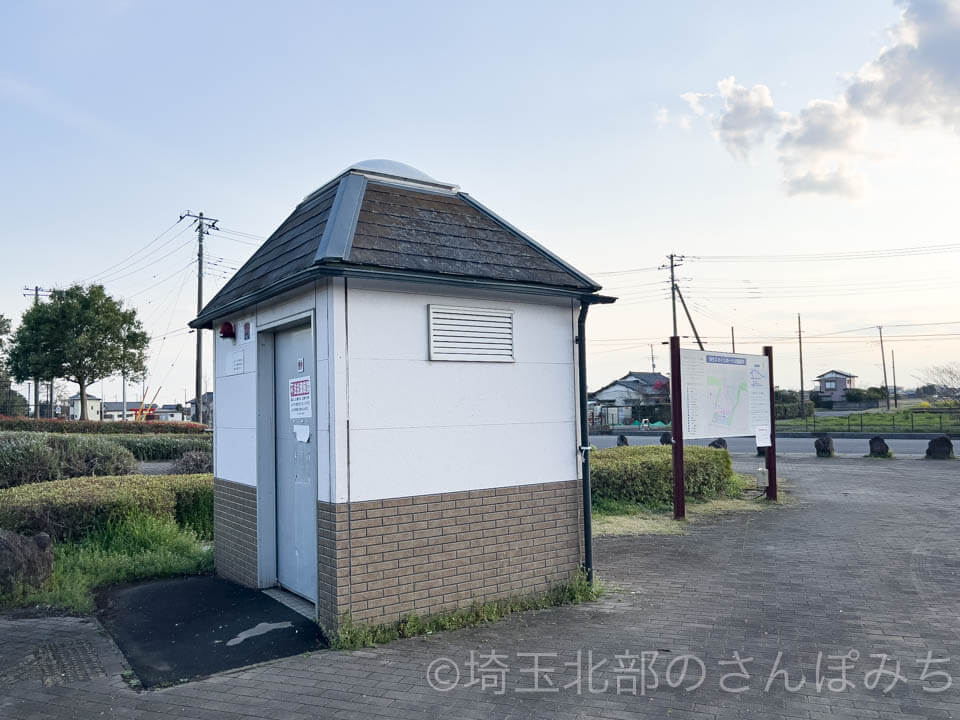 羽生スカイスポーツ公園下段トイレ